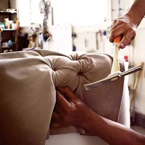 Home Personal Shopper - Your guide into the Italian design world.