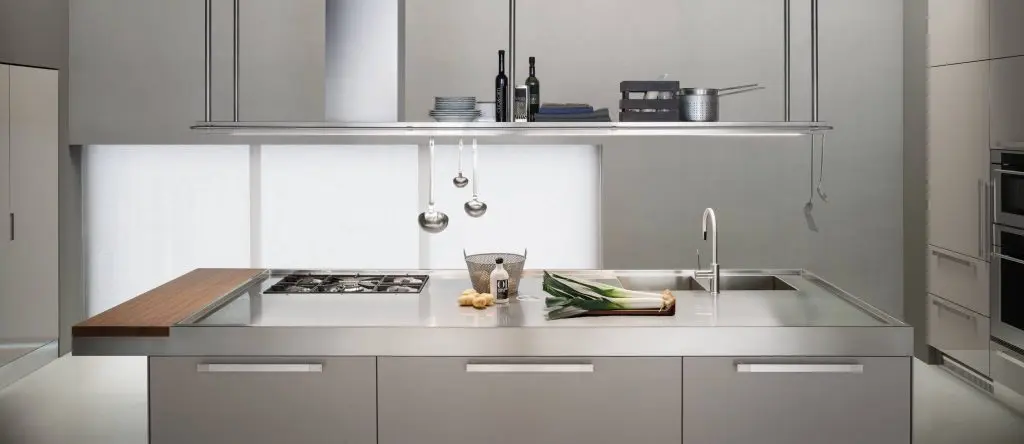 Italian Furniture in London and 12 Best Italian Furniture Stores in London with the Arclinea modern Italian kitchen
