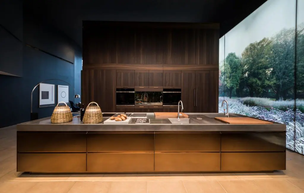 Italian Furniture in London and 12 Best Italian Furniture Stores in London with the Arclinea Italian Showroom in London