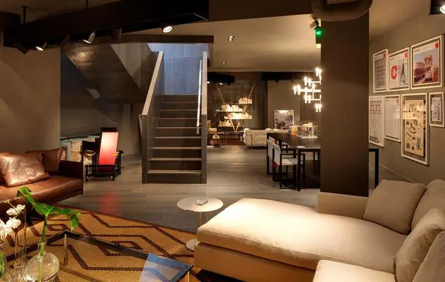 Italian Furniture in London and 12 Best Italian Furniture Stores in London in the Cassina London Showroom