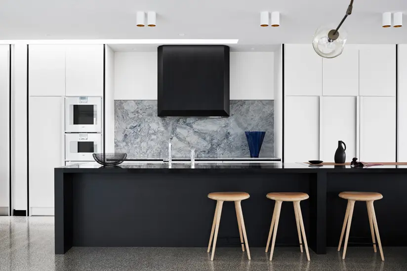 Kitchen designed by Fiona Lynch, one of the Design studios we selected in our list of the top interior designers melbourne has to offer